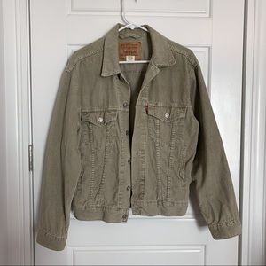 Vintage Levi’s corduroy trucker jacket